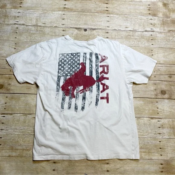 Ariat Men’s Off White Logo Short Sleeve T-Shirt - Picture 2 of 5